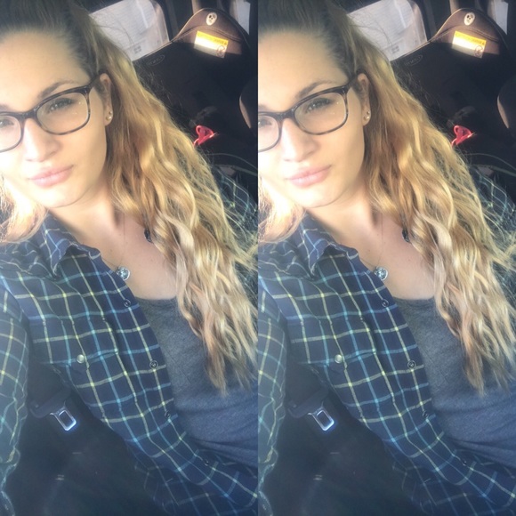 Meet your Posher, Allegra - Picture 3 of 10